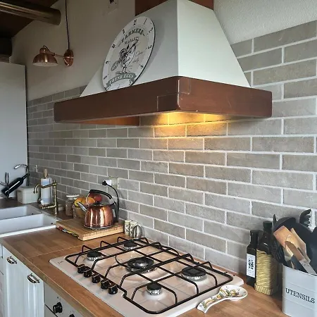 Villa Little Tuscany - Open November 2025