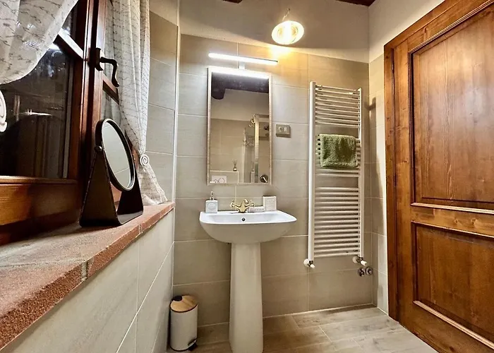 Little Tuscany - Open November 2025 Cortona