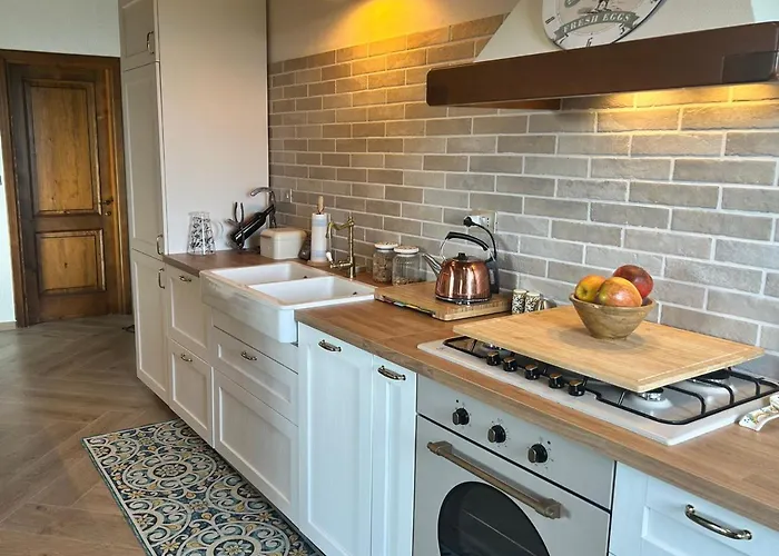 Little Tuscany - Open November 2025 * Cortona