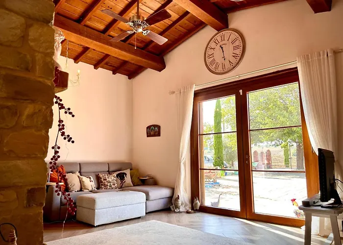 Villa Little Tuscany - Open November 2025 *